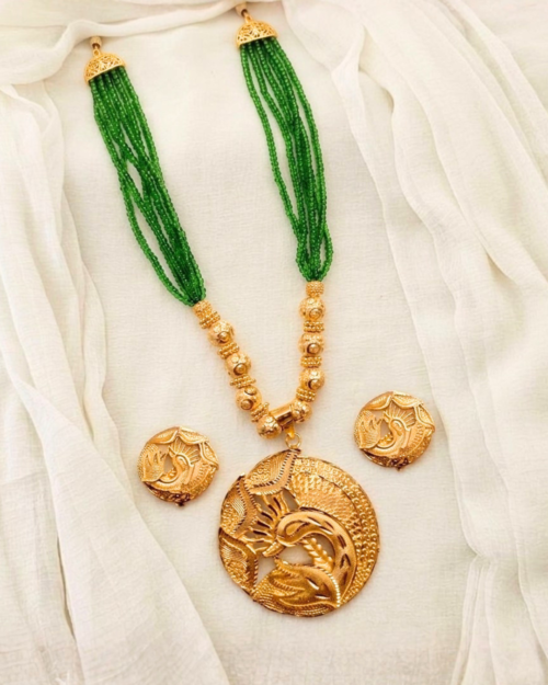 Pendant with earring set with Duck design green beads Gold Plated