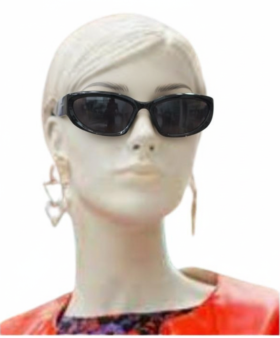 Unisex Sunglass with black colour tint